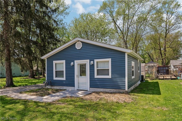 1424 5th Street, Lakemore, OH, 44250