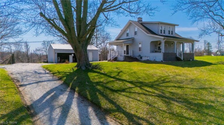 53341 Key Bellaire Road, Bellaire, OH - Photo 2