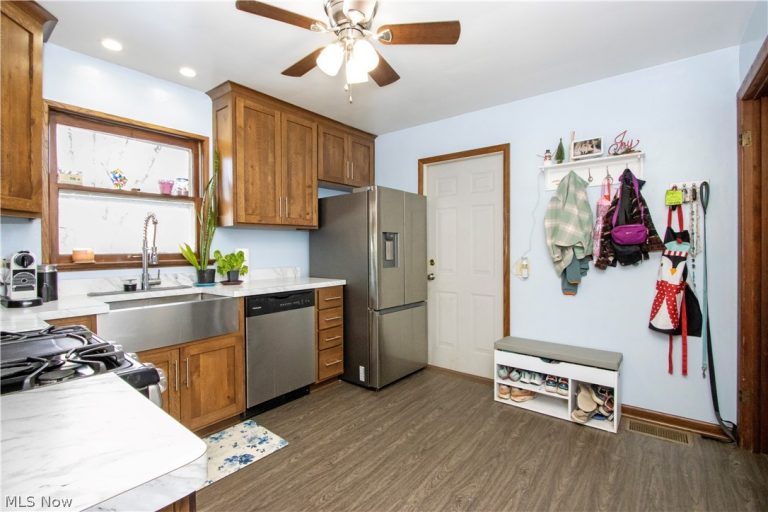 2874 Melrose Drive, Wooster, OH - Photo 5