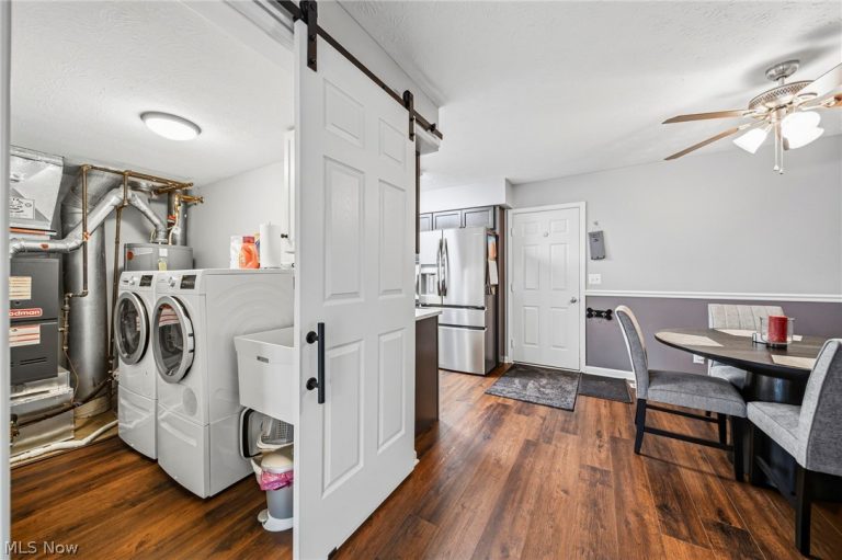 7290 Scottsdale Circle, Mentor, OH - Photo 6