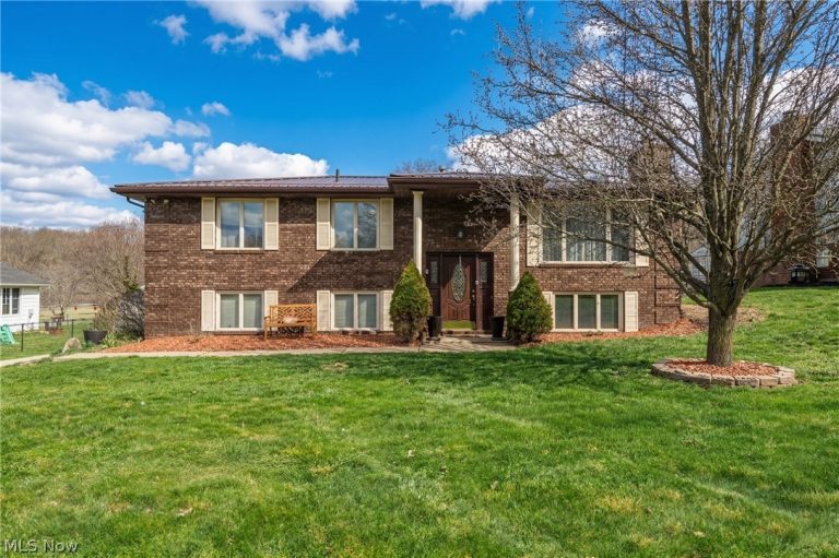 5326 Hillsboro Avenue, Canton, OH, 44707