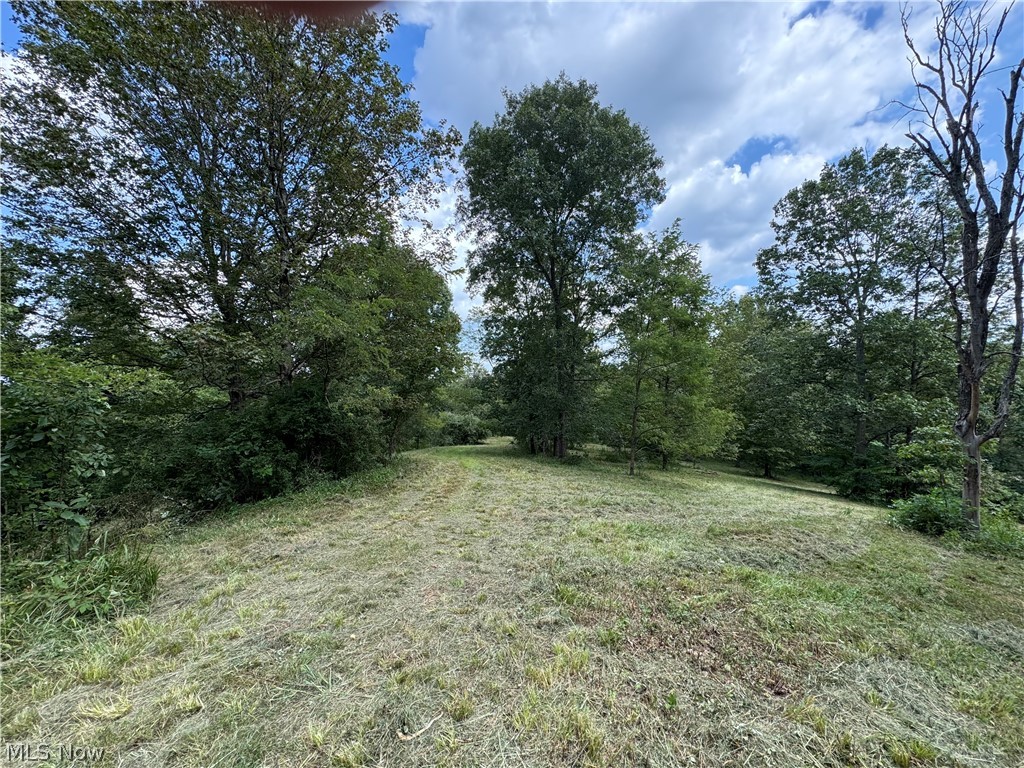 1475 St Rte 124, Coolville, OH
