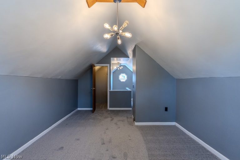 1582 Evergreen Avenue, Akron, OH - Photo 3