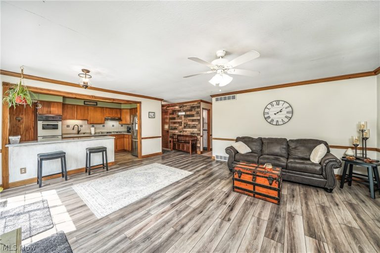 2772 Fairfax Street, Streetsboro, OH - Photo 4