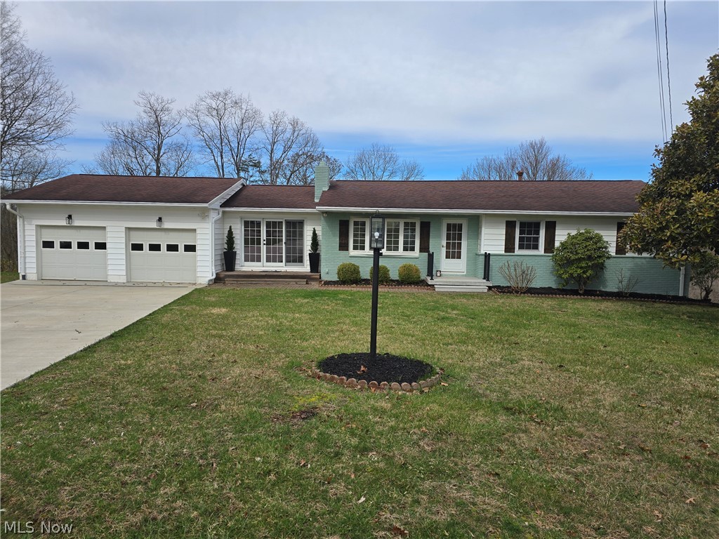 52 Meadow Ln Circle, Parkersburg, WV
