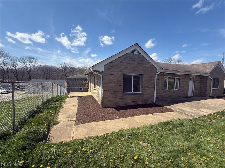 168 Talbott Drive, Wintersville, OH - Photo 5
