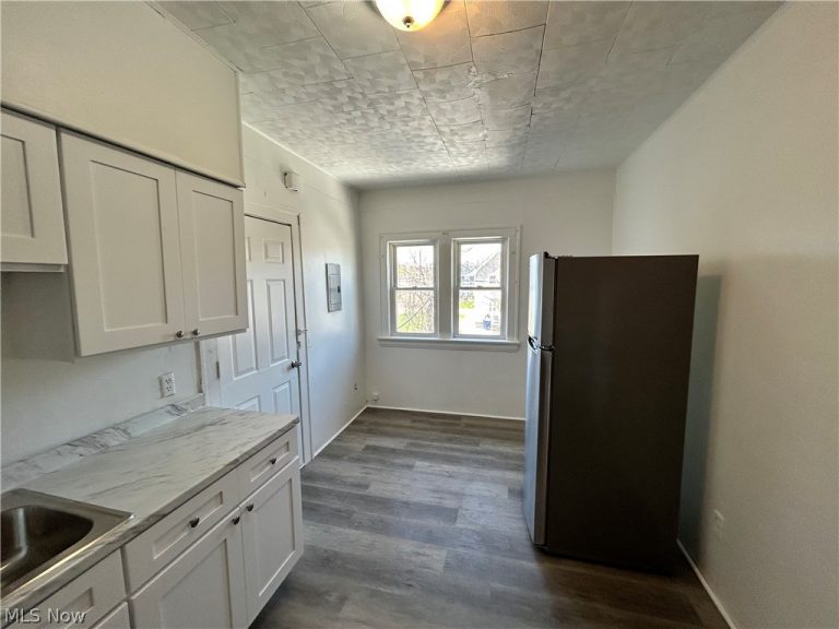 2232 103rd Street #5, Cleveland, OH - Photo 5