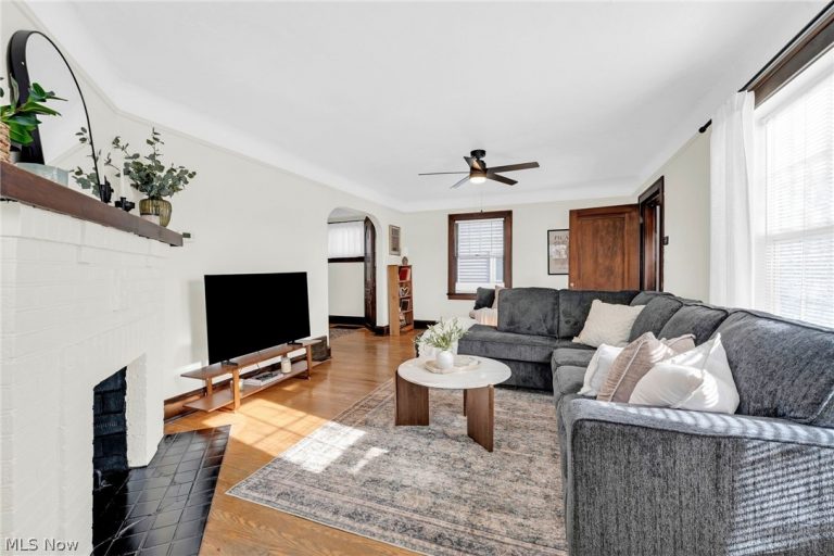 17608 Puritas Avenue, Cleveland, OH - Photo 5