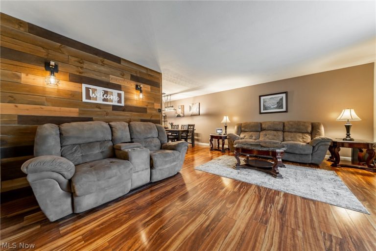 7791 Ridge Road, Parma, OH - Photo 4