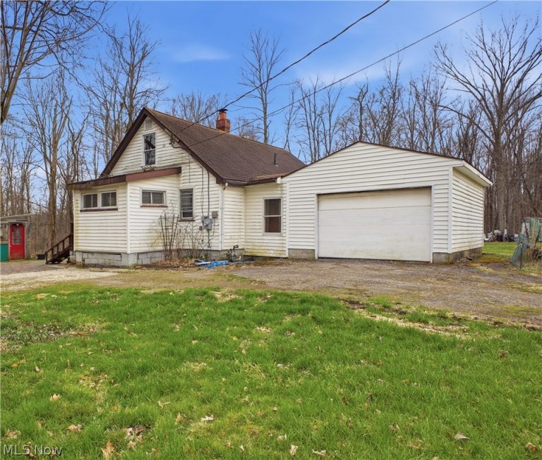 1110 Niles Vienna Road, Vienna, OH, 44473