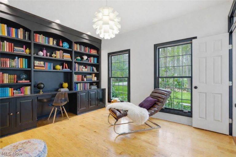 7730 Brayton Trail, Chagrin Falls, OH - Photo 4