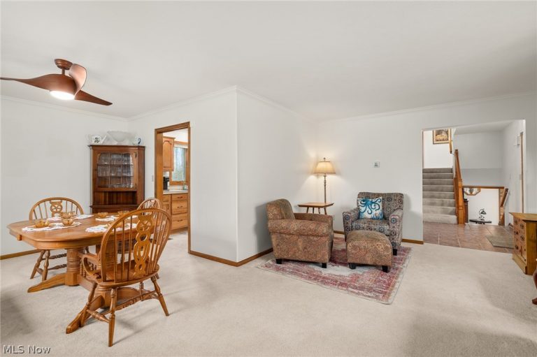 843 Wildwood Drive, Willard, OH - Photo 5