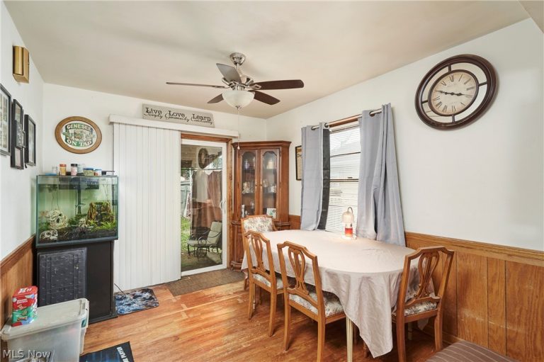 341 Lookout Avenue, Akron, OH - Photo 6