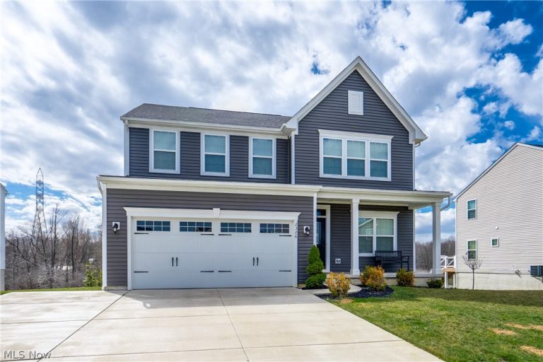 2326 Orchard Circle, Ravenna, OH - Photo 2