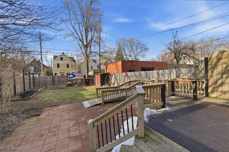 4202 Whitman Avenue, Cleveland, OH - Photo 2