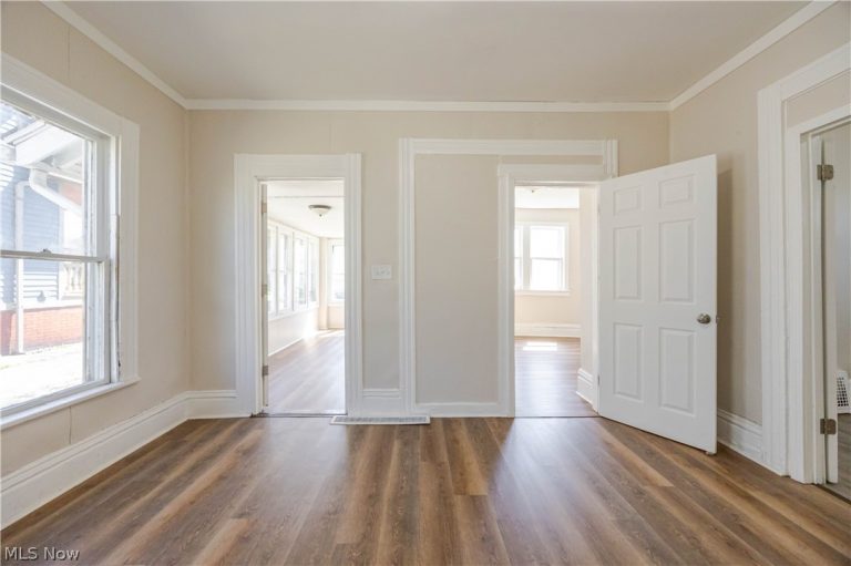 2914 Woodbridge Avenue, Cleveland, OH - Photo 8