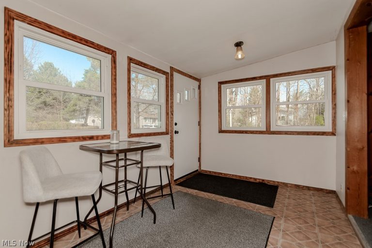 6554 Tarbell Avenue, Madison, OH - Photo 4