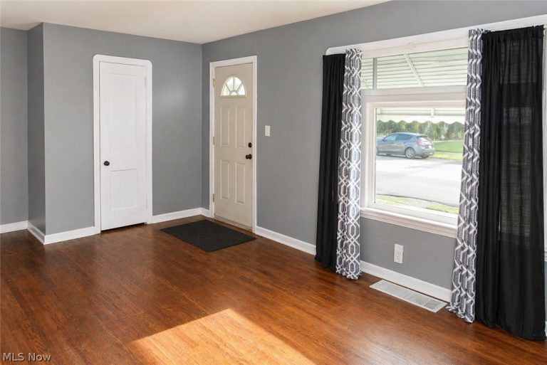 4366 60th Street, Cleveland, OH - Photo 5