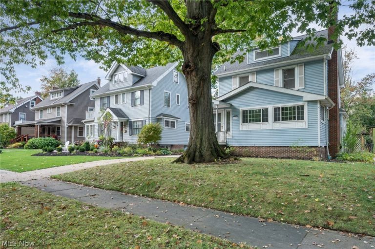 2206 Westminster Road, Cleveland Heights, OH - Photo 8