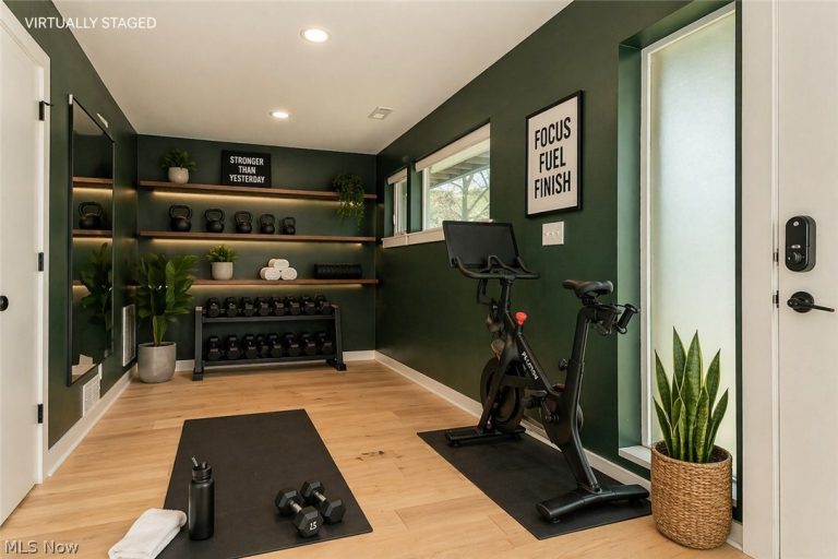 1255 75th Street, Cleveland, OH - Photo 4