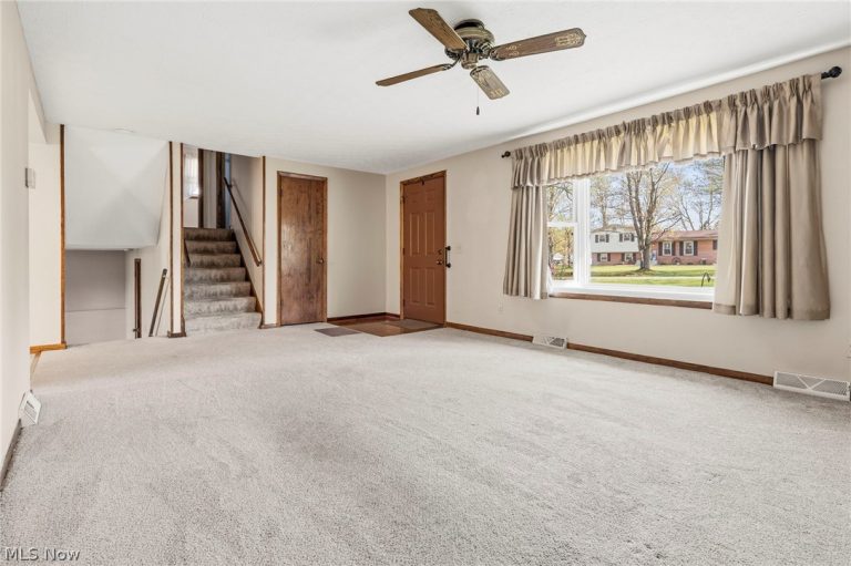 12555 Kaywood Street, Massillon, OH - Photo 6