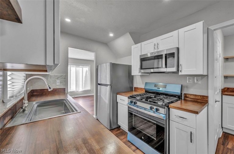 12508 Sobieski Avenue, Cleveland, OH - Photo 3