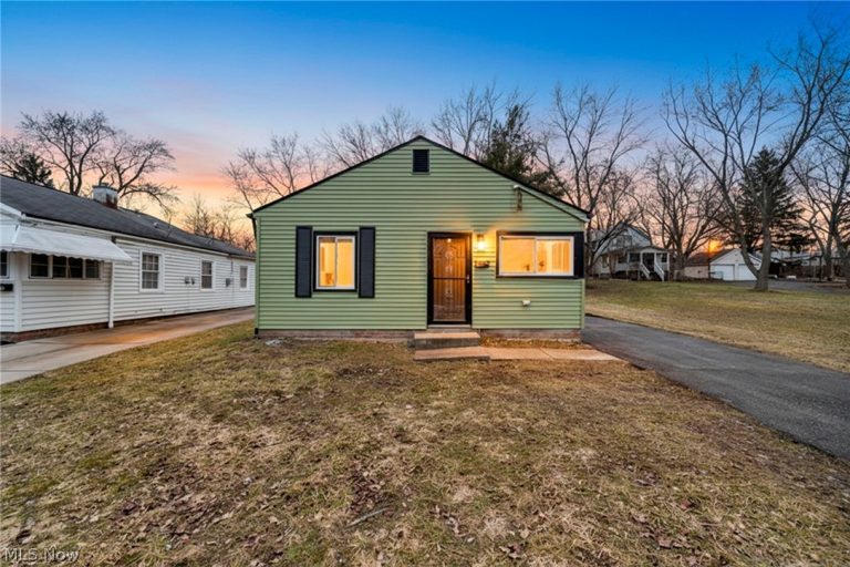 109 Forest Drive, Bedford, OH, 44146