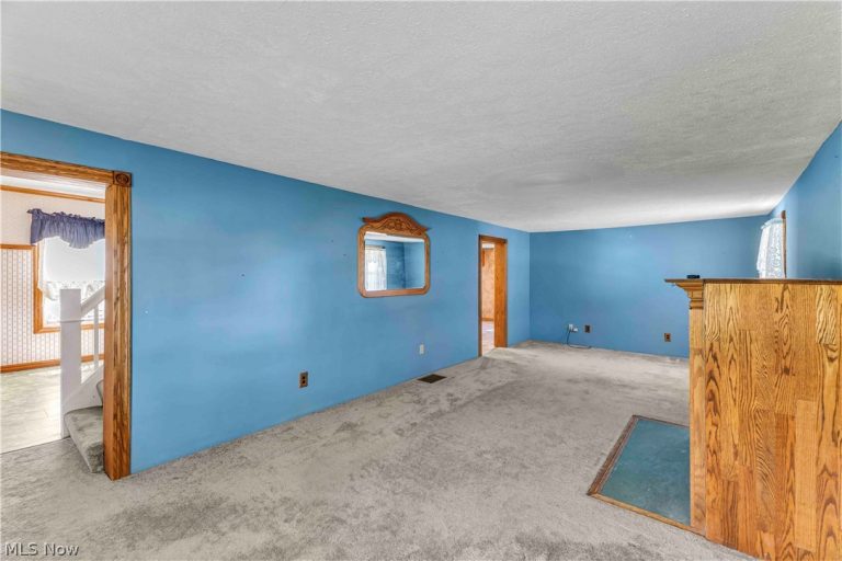 2140 Gardenland Avenue, Niles, OH - Photo 5