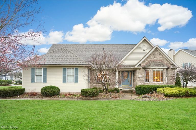 2987 Woodcrest Drive, Fairlawn, OH, 44333