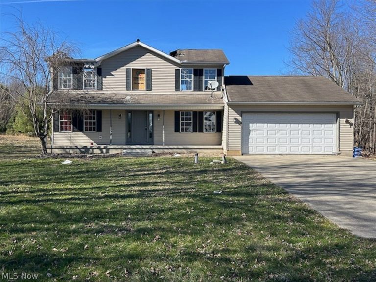 1981 Rolling Meadows Lane, Akron, OH, 44312