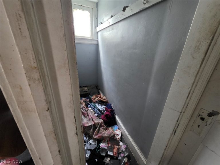 12025 Griffing Avenue, Cleveland, OH - Photo 5