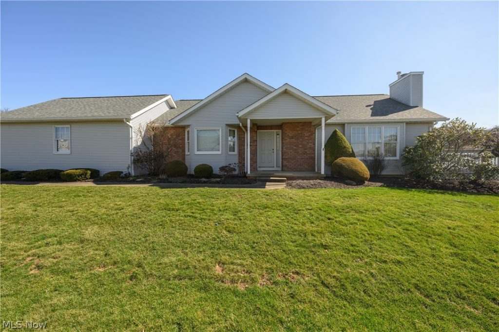 580 Glenmere Place, Barberton, OH