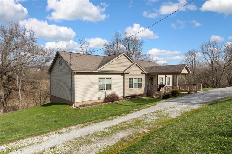 67137 Airport Road, St Clairsville, OH - Photo 4