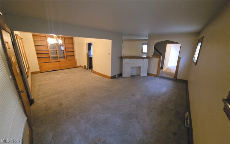 1043 Oakland Avenue, Akron, OH - Photo 8