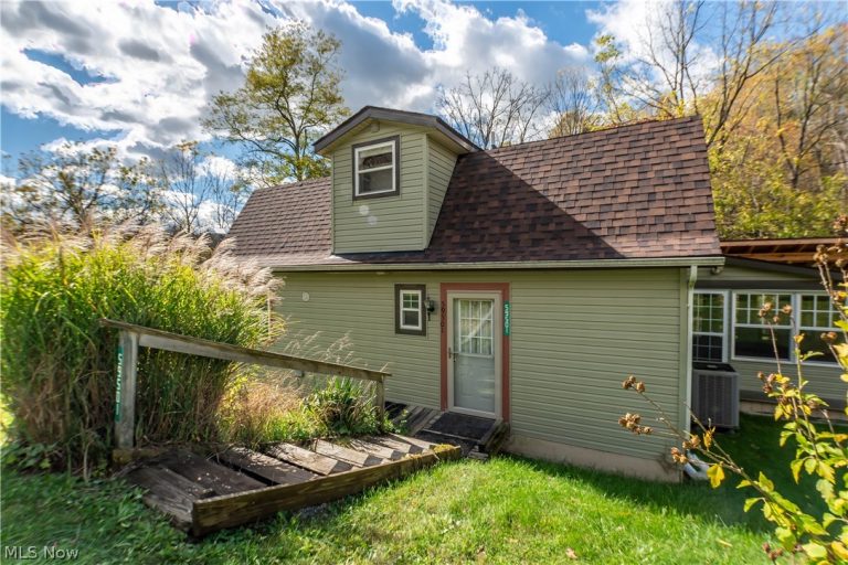 59501 Nevada Road, Quaker City, OH - Photo 5