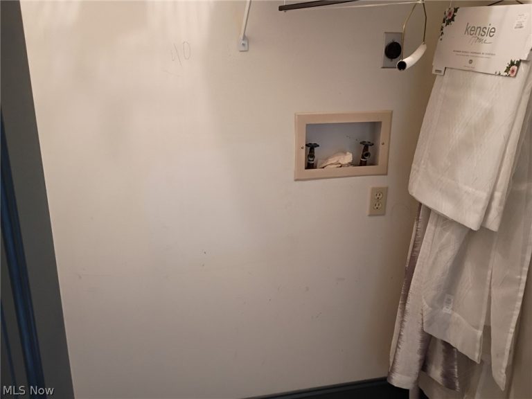 3106 Parkview Street, Canton, OH - Photo 8