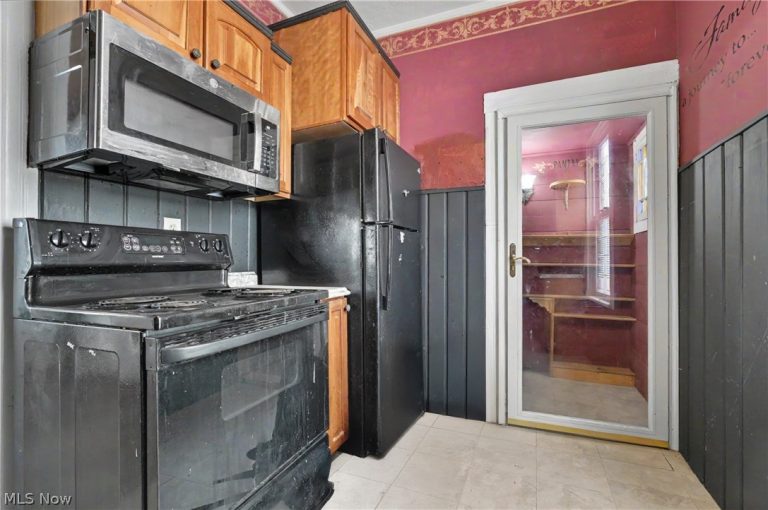 1297 116th Street, Cleveland, OH - Photo 5