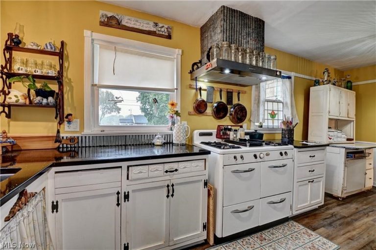 10225 Wooster Street, Massillon, OH - Photo 4