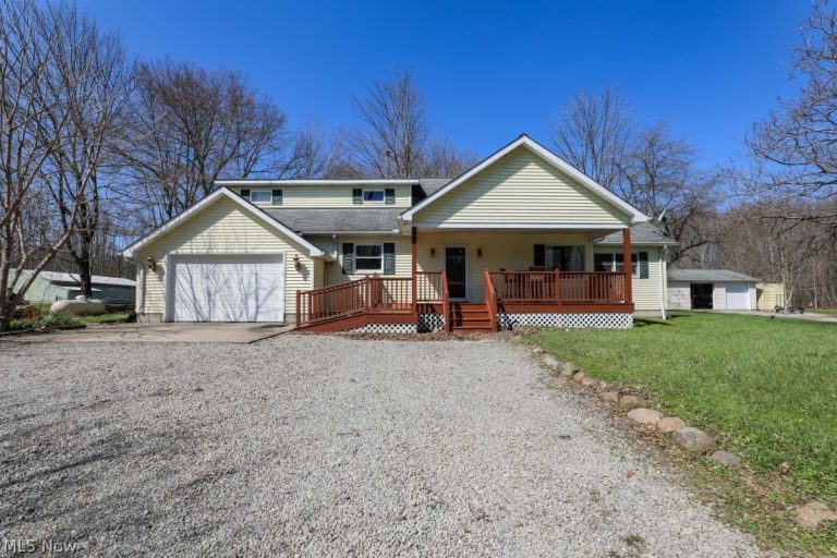 8651 Freedom Road, Windham, OH - Photo 4