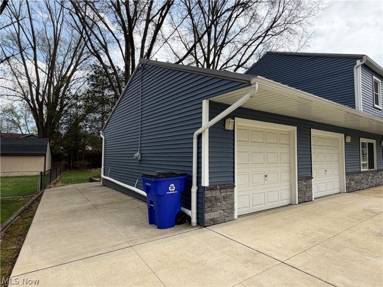 3898 Morley Drive, Kent, OH - Photo 5