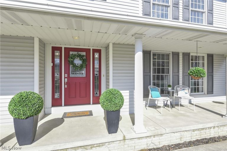 19726 Summer Place Drive, Strongsville, OH - Photo 2
