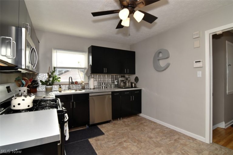 4319 56th Street, Cleveland, OH - Photo 5