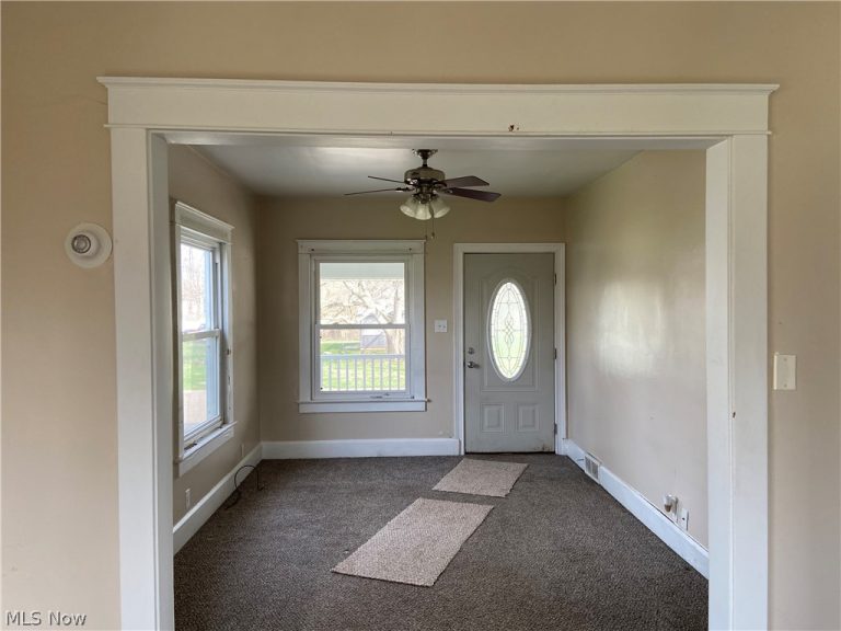 428 Chestnut Street, Newcomerstown, OH - Photo 6