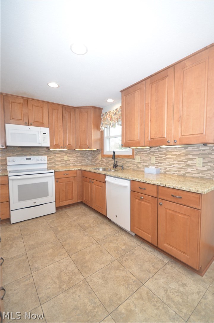 987 Howard Drive, Tallmadge, OH - Photo 8