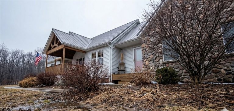 2353 Sterling Road, Creston, OH, 44217