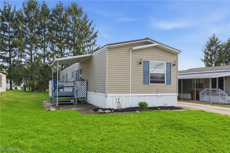 562 La Vista Road, Lodi, OH - Photo 2