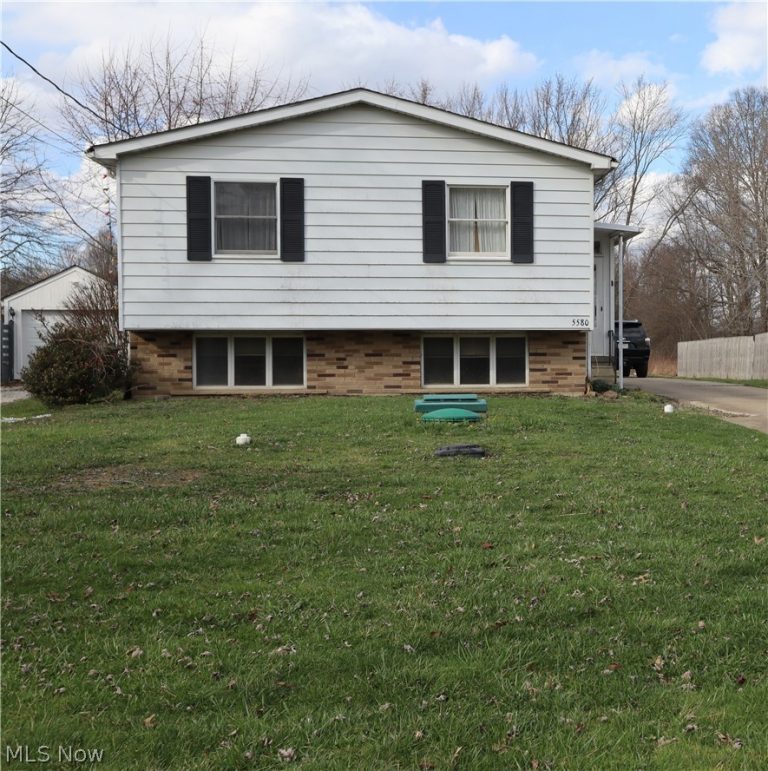 5580 Charleston Road, Newton Falls, OH, 44444