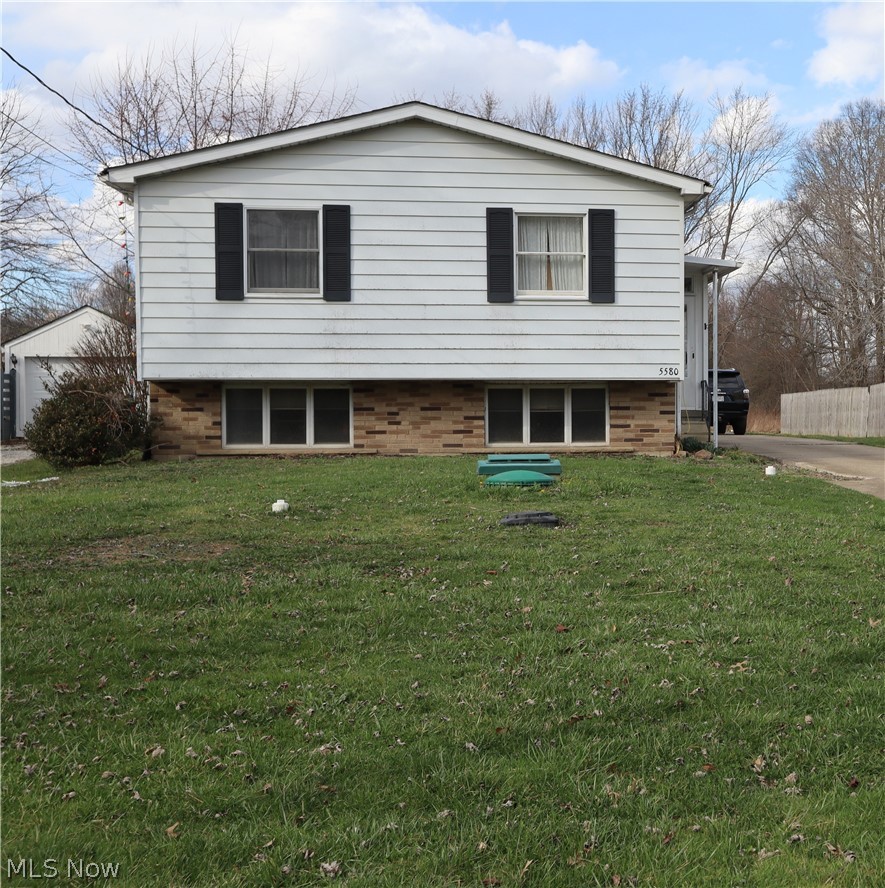 5580 Charleston Road, Newton Falls, OH