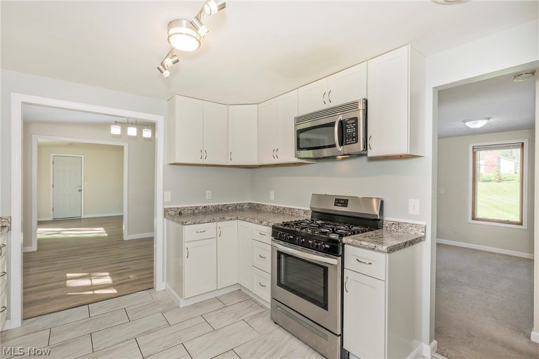 8708 State Route 14, Streetsboro, OH - Photo 6