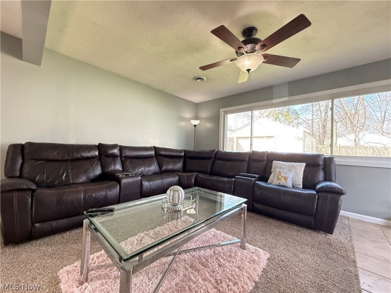 1316 Linden Avenue, Akron, OH - Photo 5